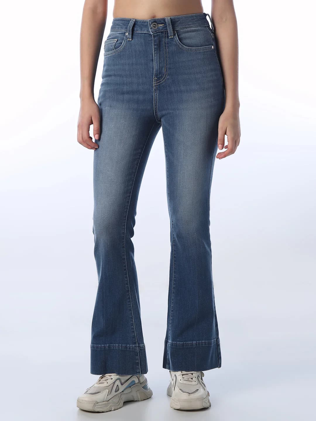 Women's Blue Casual Slim Fit High Rise Jeans