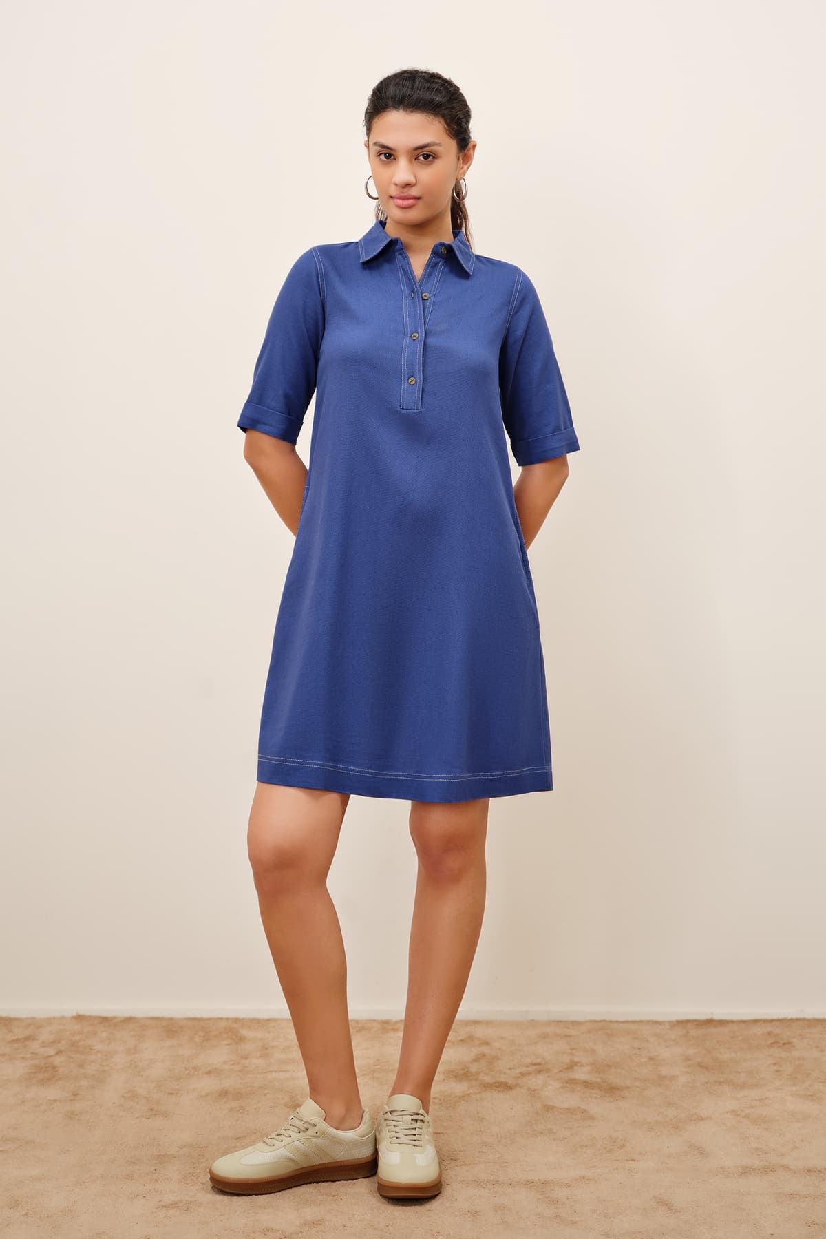 Women's Blue Casual Solid Half Sleeves Dress