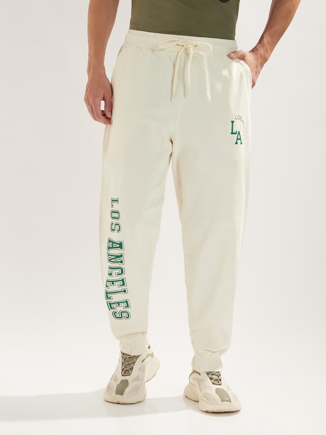 Men's White Casual Baggy Fit Mid Rise Jogger