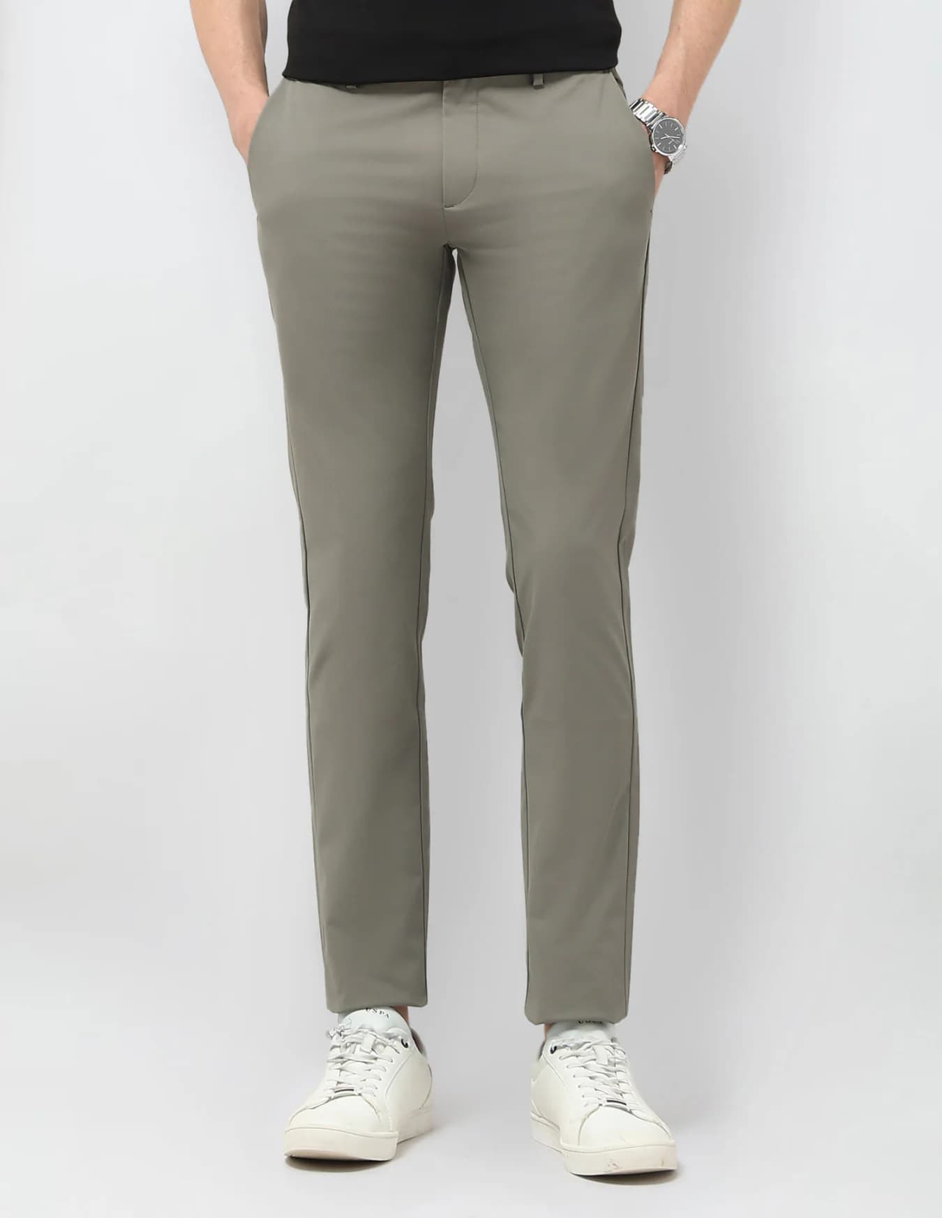 Men's Green Casual Slim Fit Mid Rise Non-Faded Trouser