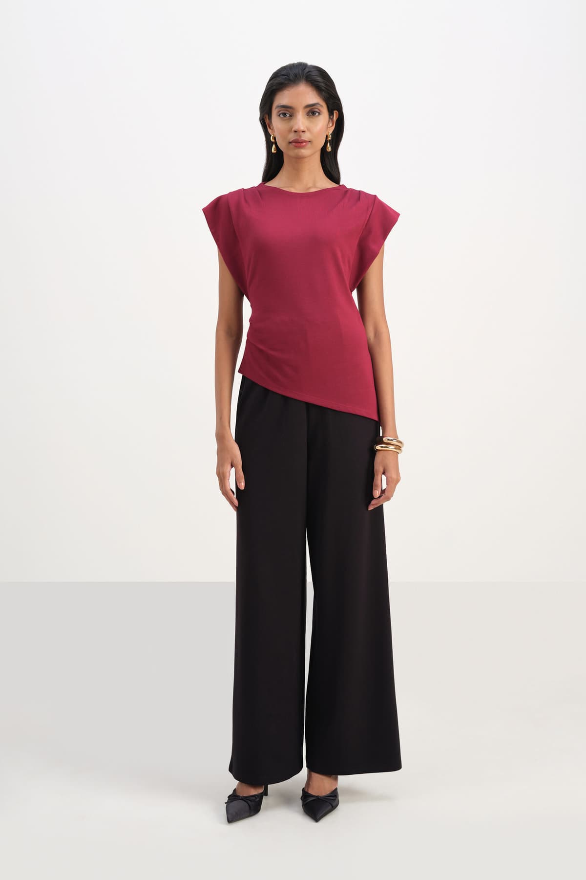 Women's Red Casual Solid Sleeveless Top