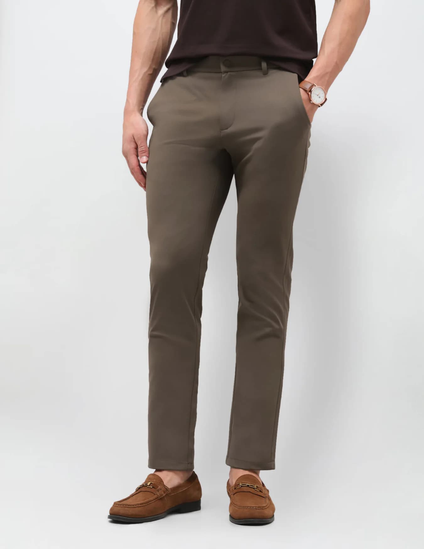 Men's Brown Casual Tapered Fit Mid Rise Clean Look Trouser