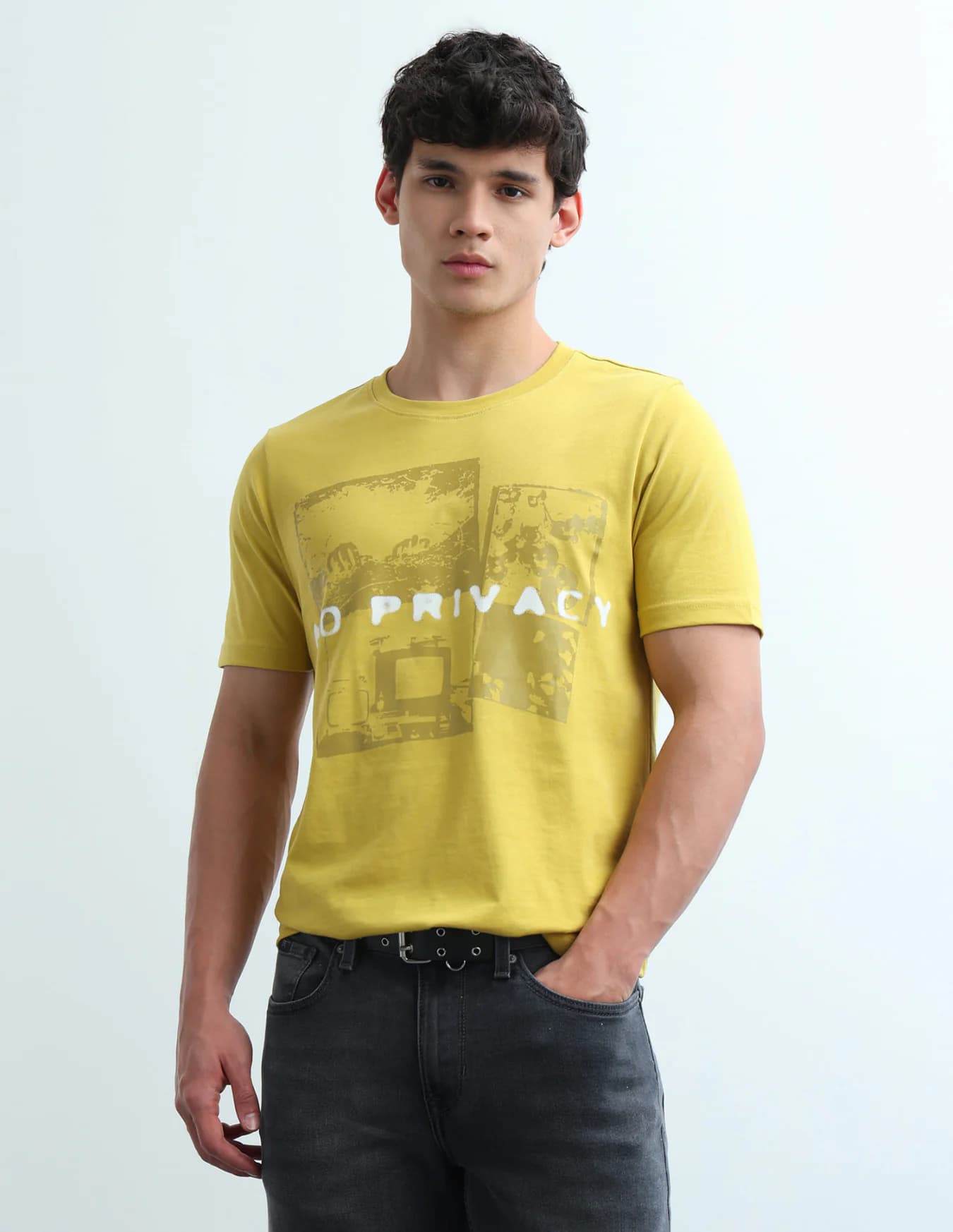 Men's Yellow Casual Half Sleeves Regular Fit Tshirt