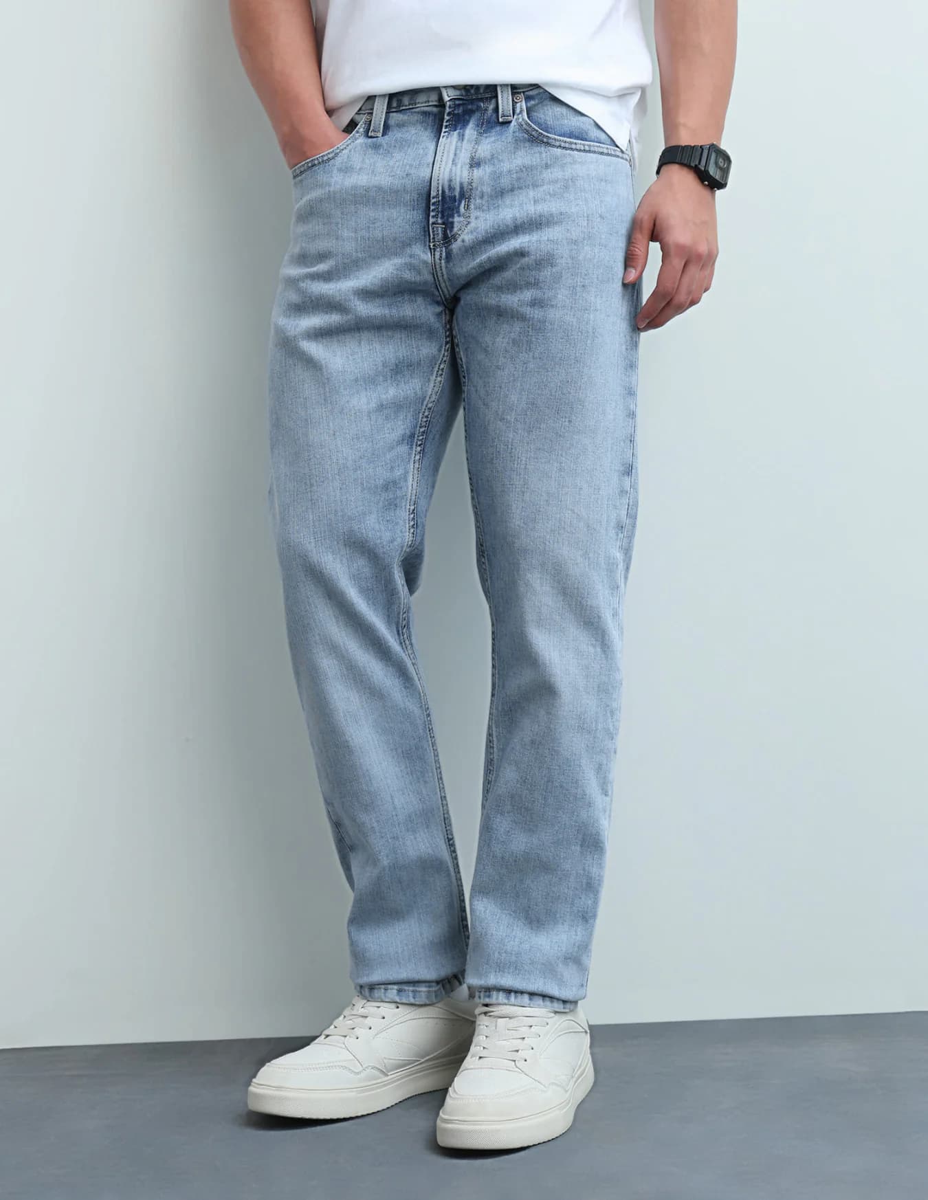 Men's Blue Casual Tapered Fit Mid Rise Jeans
