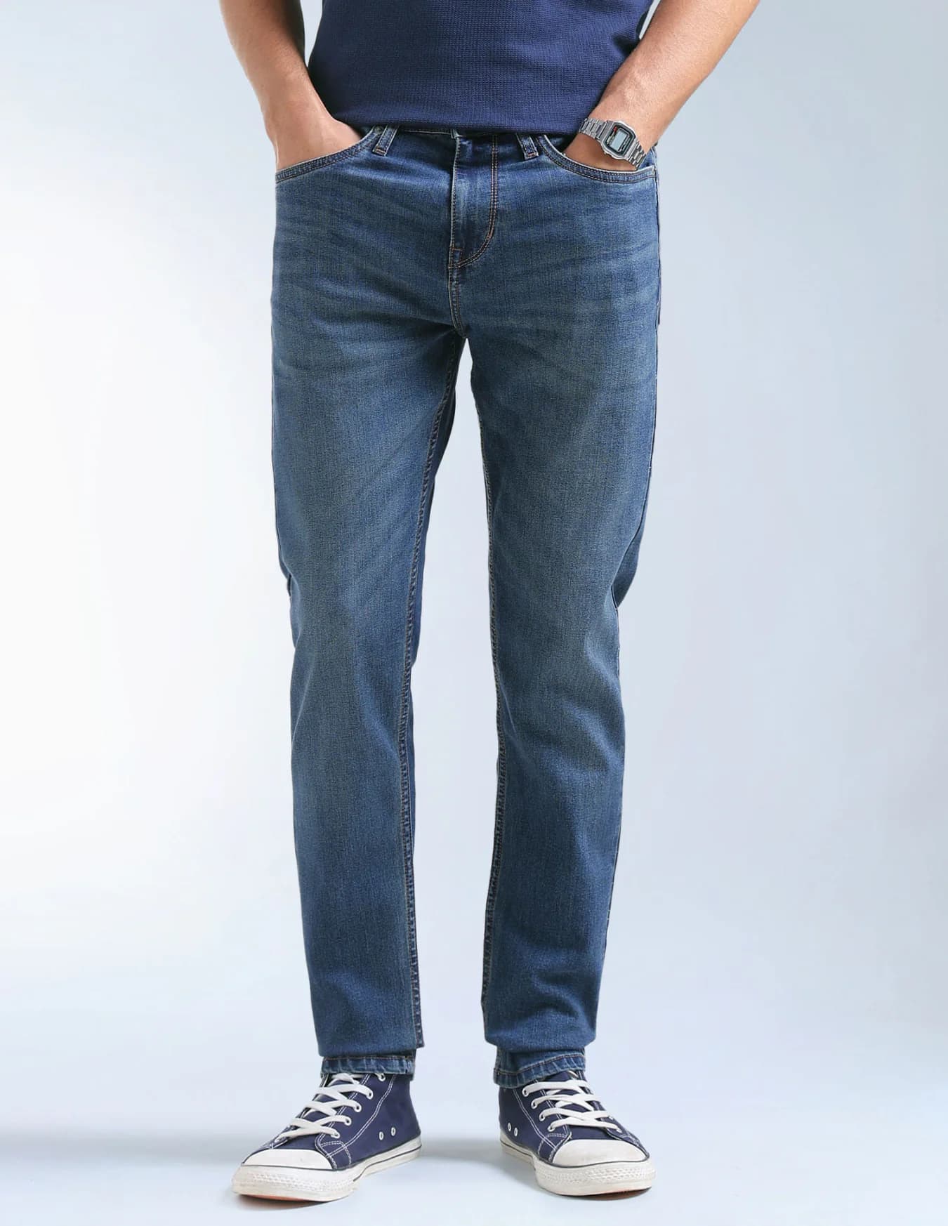 Men's Blue Casual Tapered Fit Mid Rise Jeans