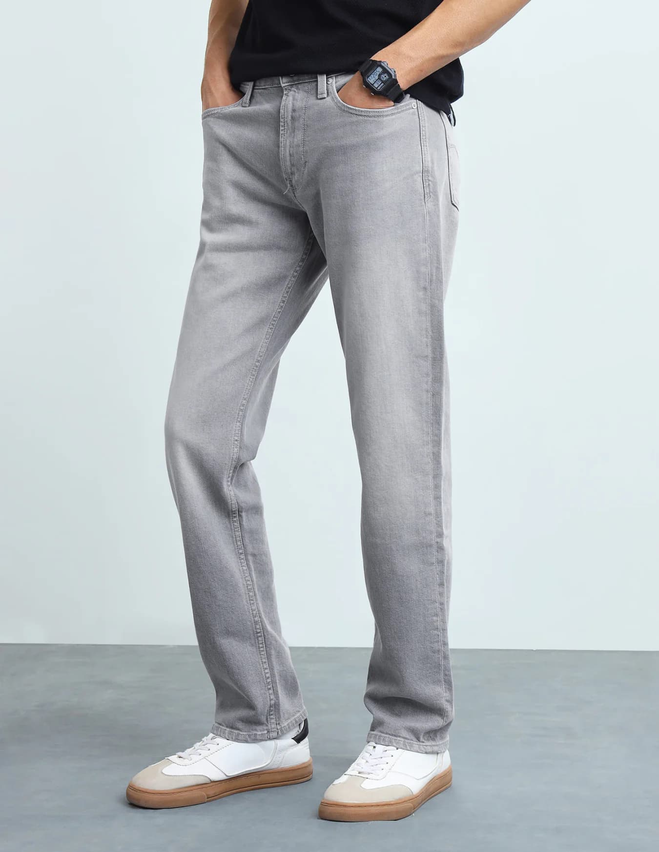 Men's Grey Casual Straight Fit Mid Rise Jeans