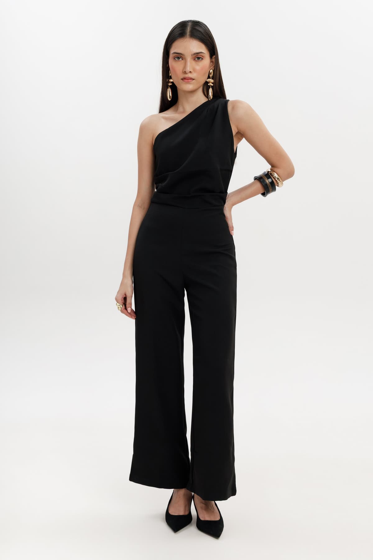 Women's Black Casual Solid Sleeveless Regular Fit Jumpsuit