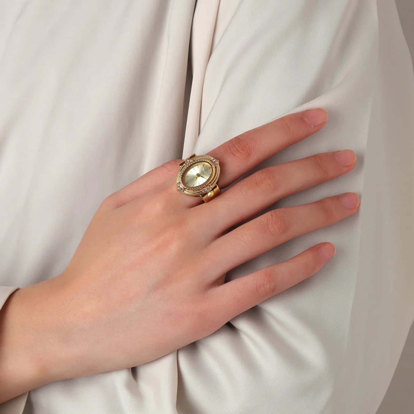 Women's Gold Oval Stainless Steel Quartz Watch Ring