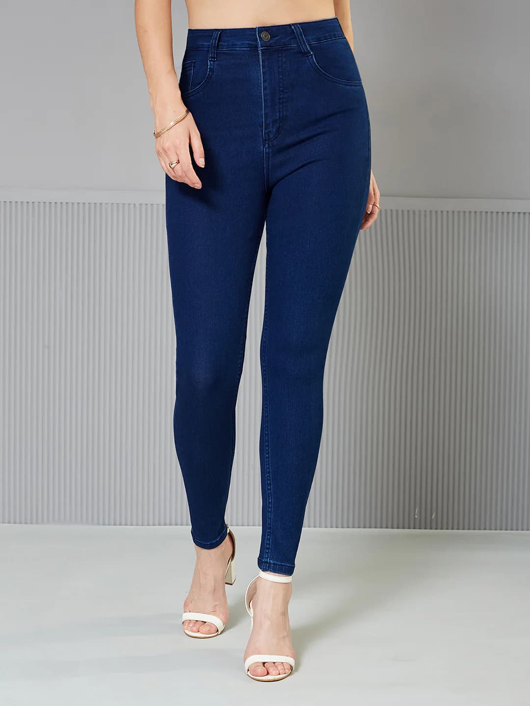 Women's Navy Casual Solid Skinny Fit Jeans