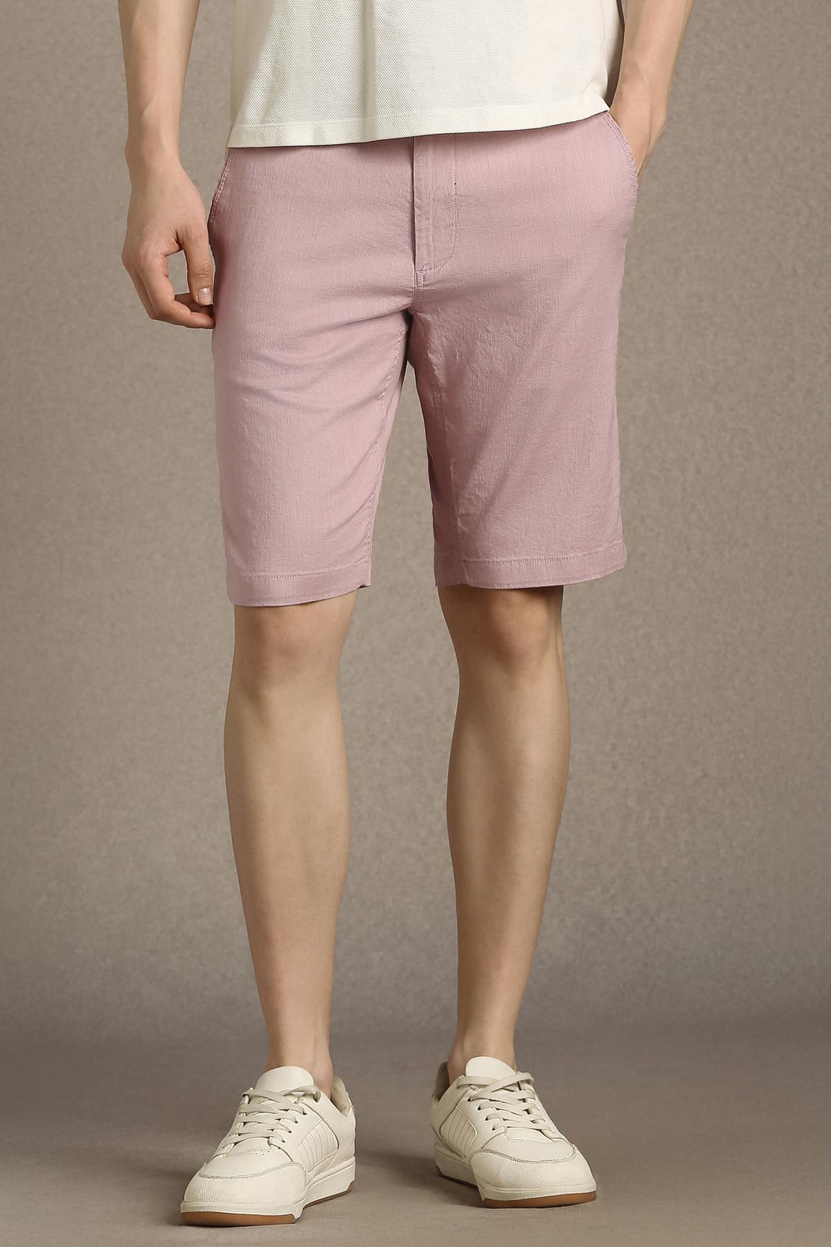 Men's Pink Casual Slim Fit Mid Rise Shorts
