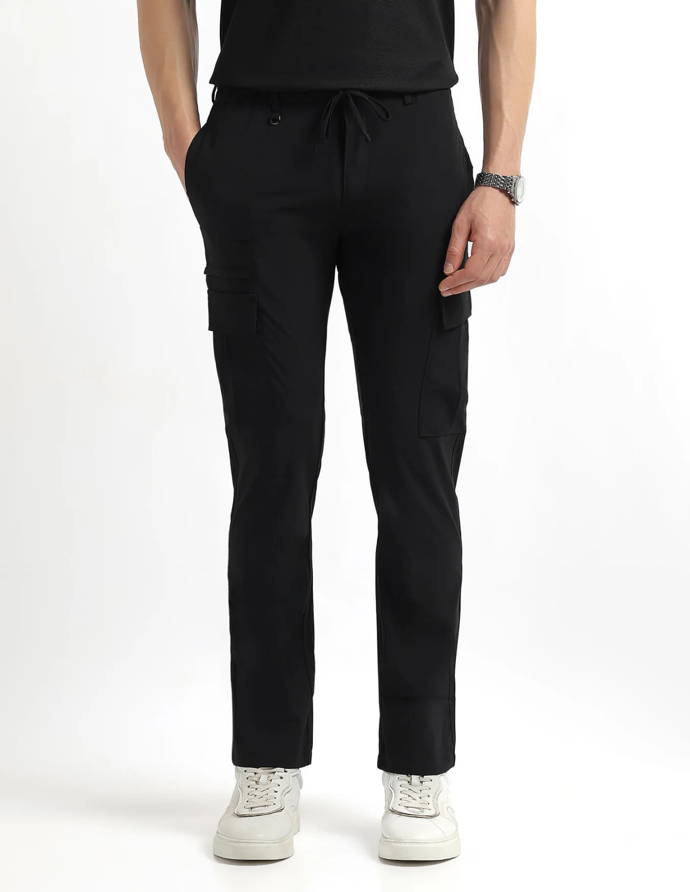 Men's Black Casual Straight Fit Mid Rise Cargos
