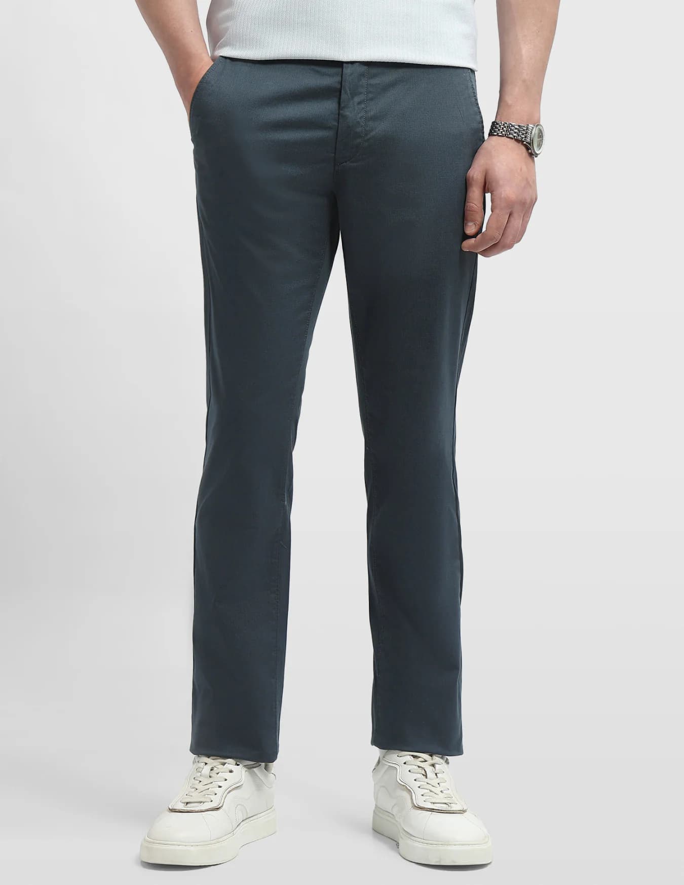 Men's Navy Casual Straight Fit Mid Rise Trouser