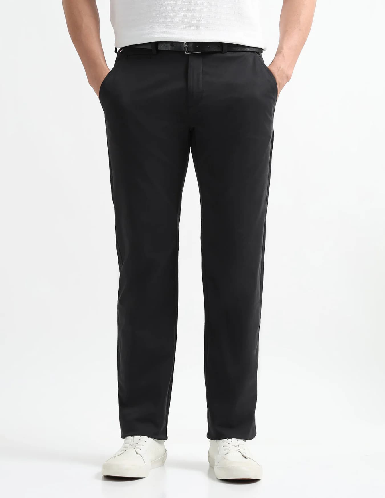 Men's Black Casual Straight Fit Mid Rise Trouser