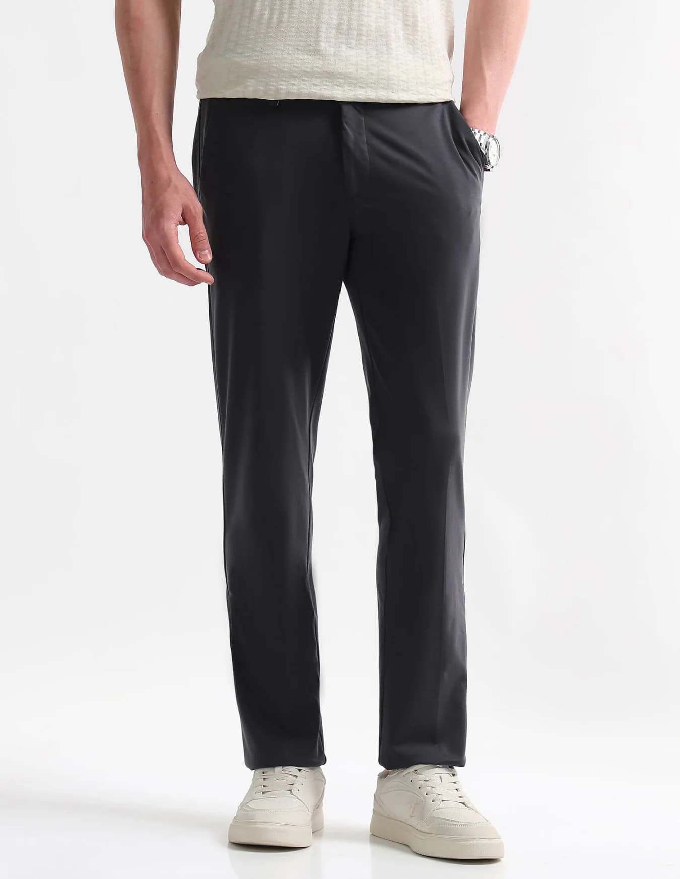 Men's Grey Casual Tapered Fit Mid Rise Trouser