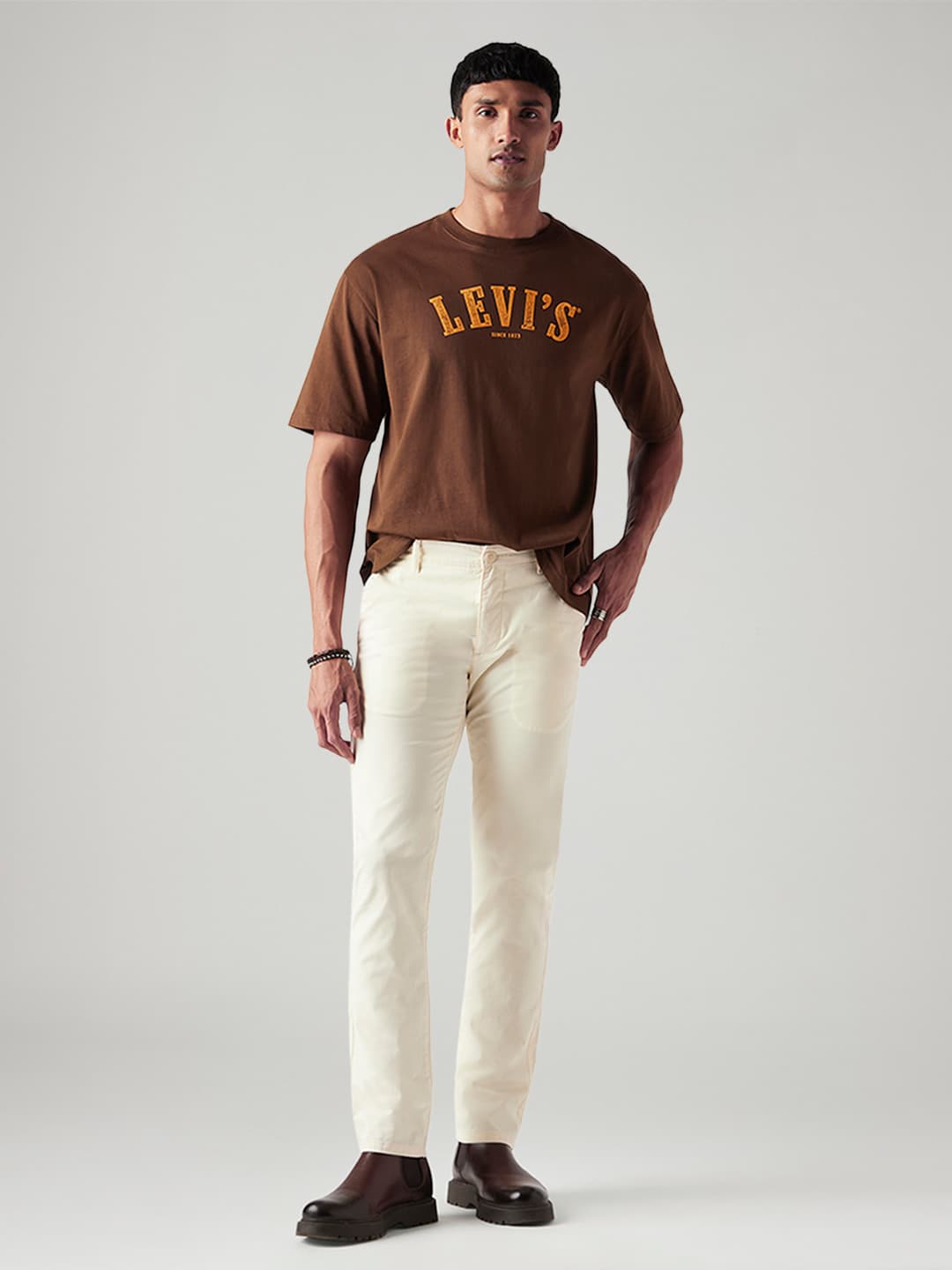 Men's White Casual Solid Mid Rise Chinos