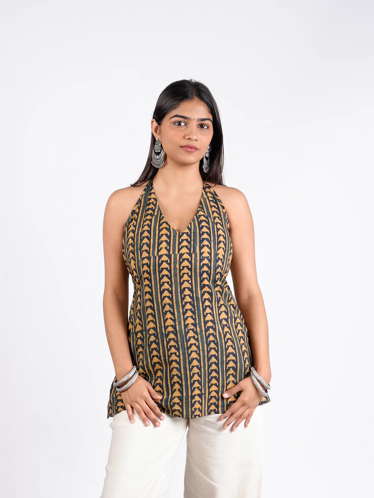 Women's Yellow Casual Geometric Slim Fit Halter Neck Kurti
