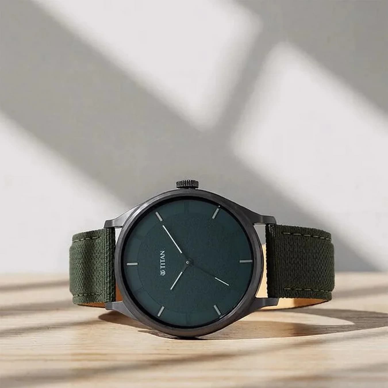 Men's Green Casual Analog Watch - NU1802NL02