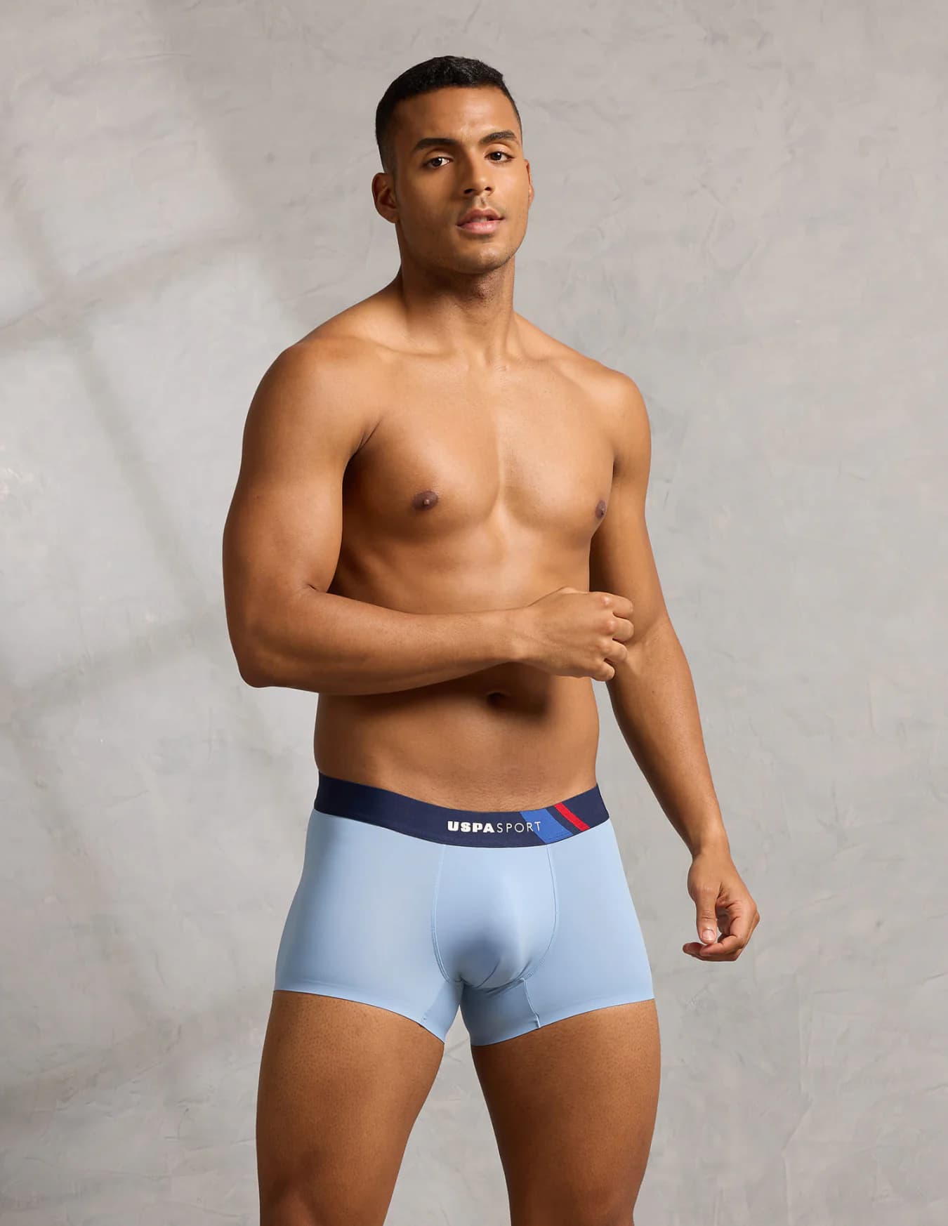 Men's Blue Regular Fit Mid Rise Trunks