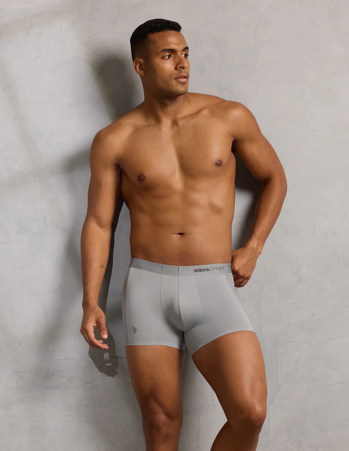 Men's Grey Regular Fit Mid Rise Trunks