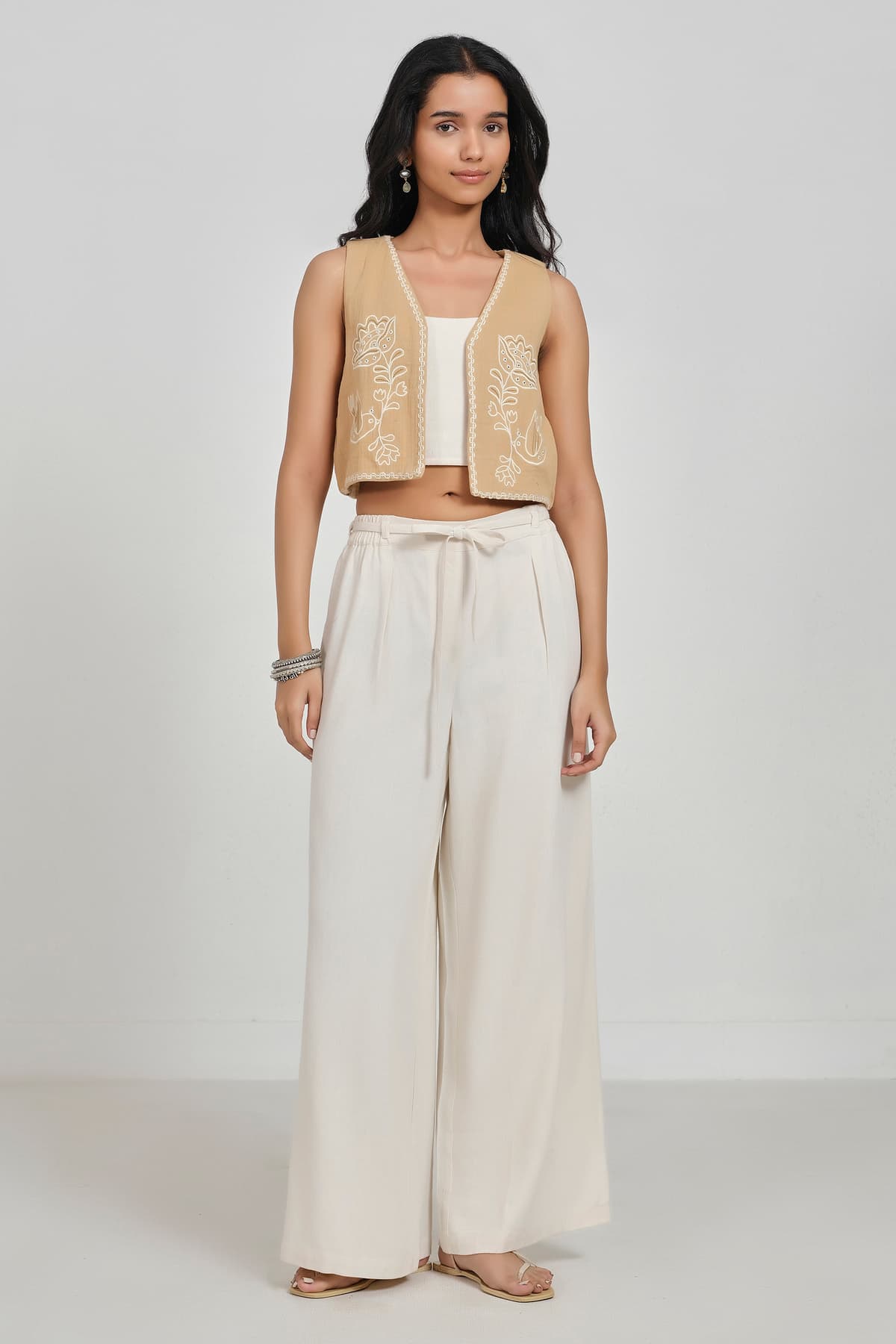 Women's White Casual Sleeveless Square Neck Co-Ord Set