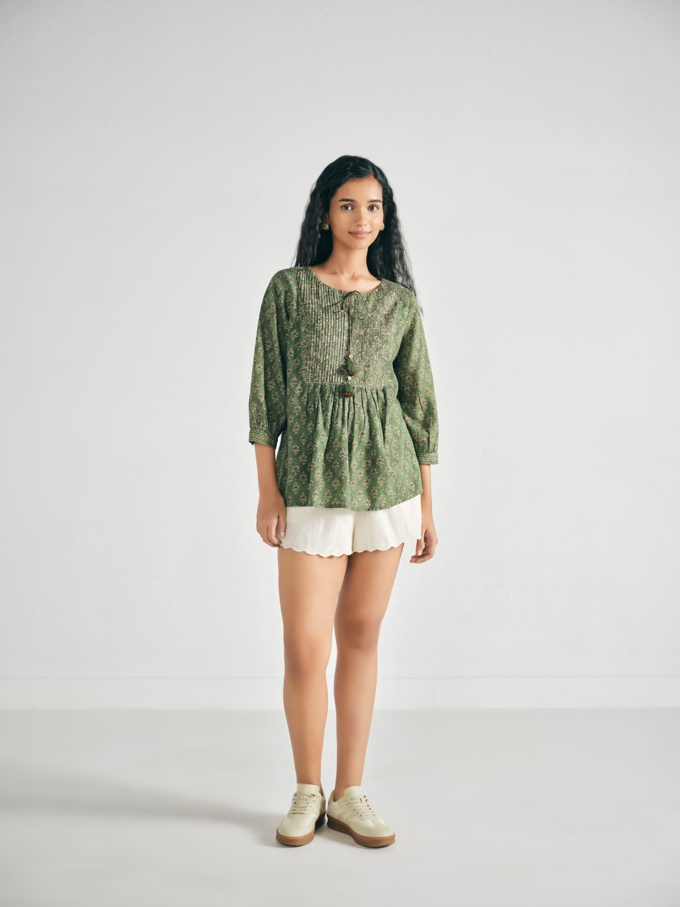 Women's Green Casual Regular Fit Printed Three Quarter Sleeves Tops