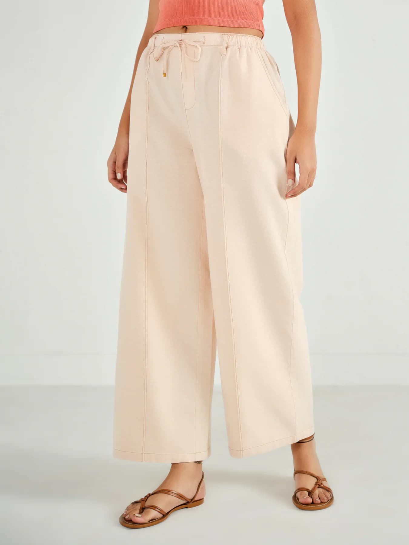 Women's Beige Casual Regular Fit Solid Trouser