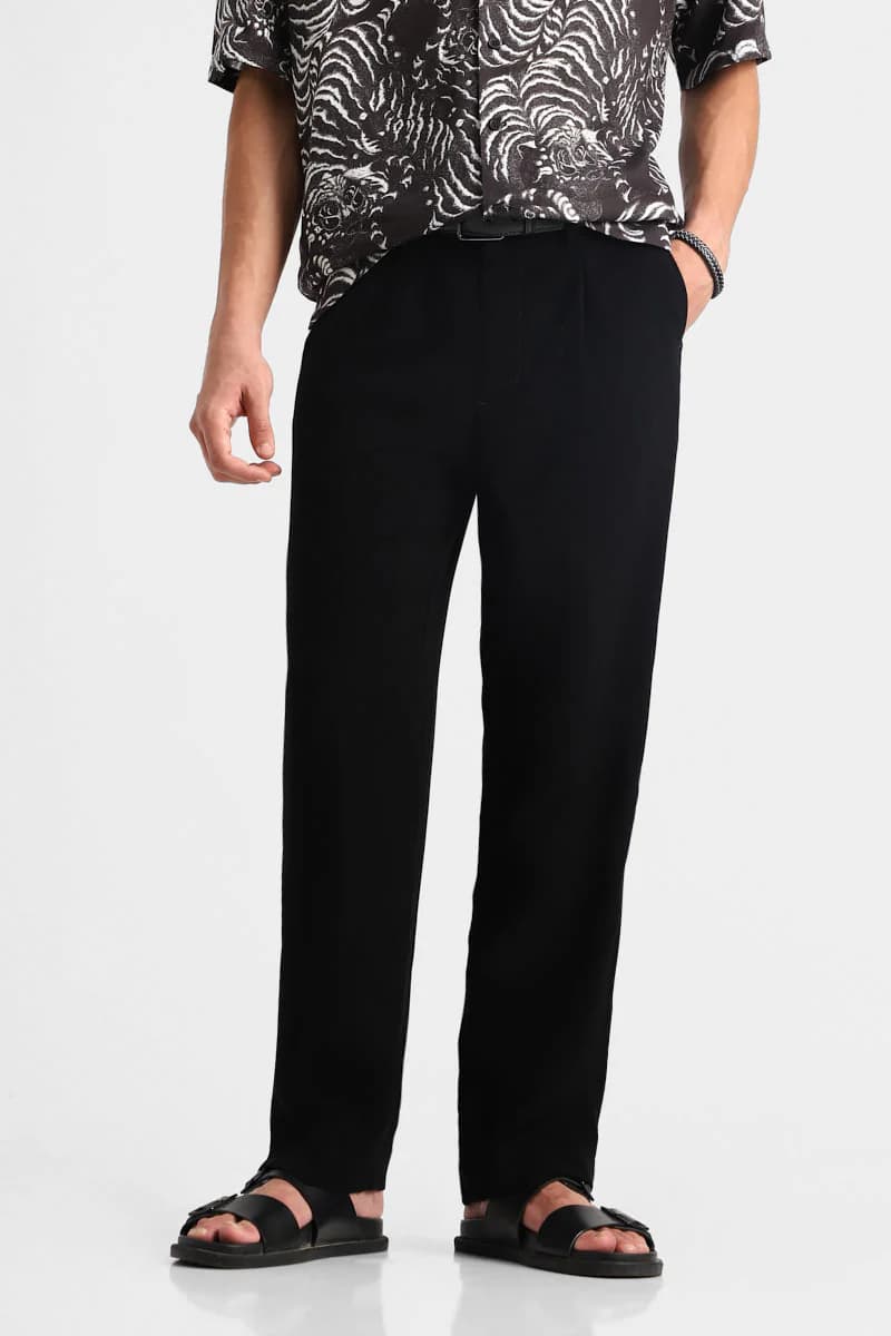 Men's Black Casual Mid Rise Baggy Fit Trouser