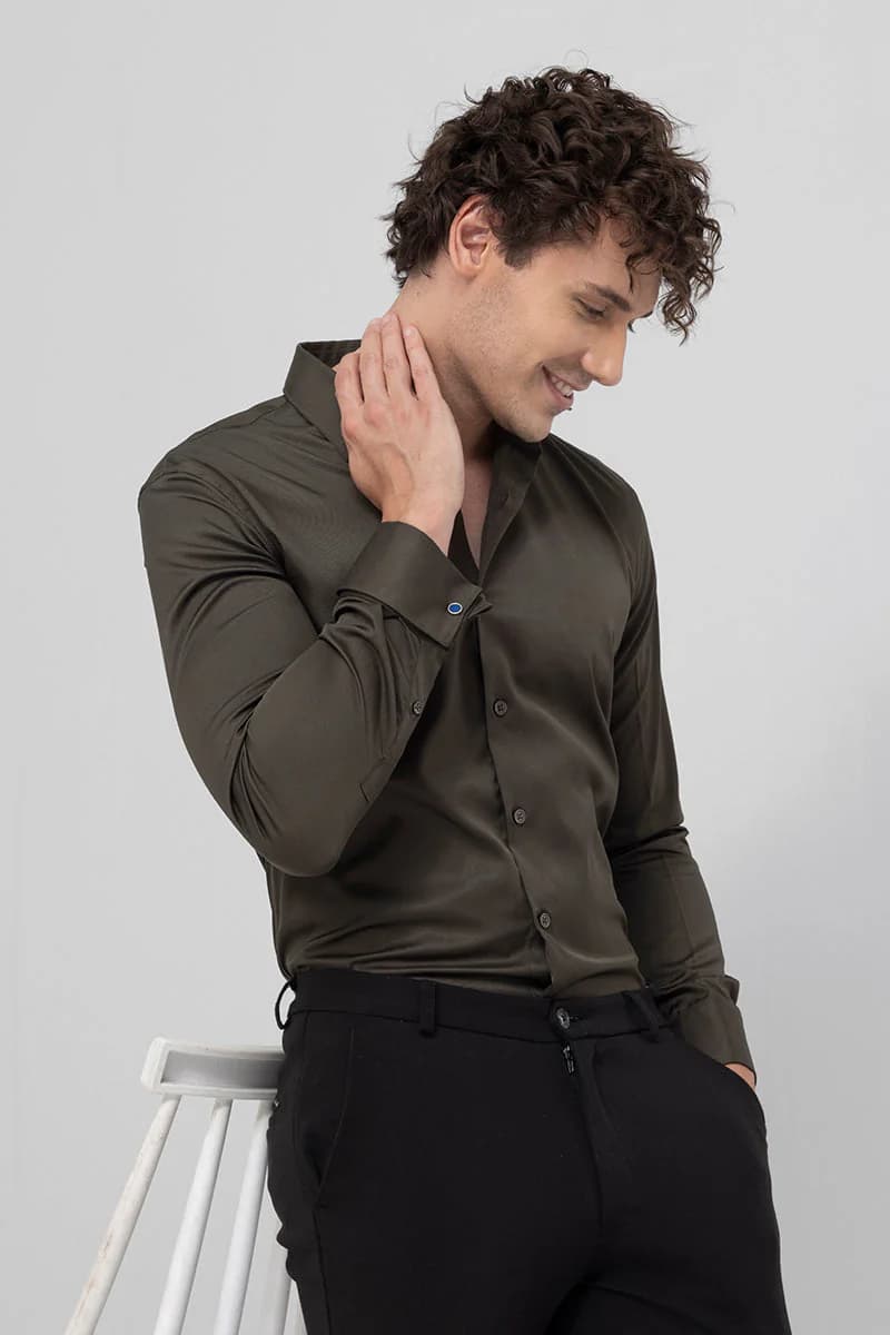 Men's Green Festive Regular Length Full Sleeves Cotton Shirt
