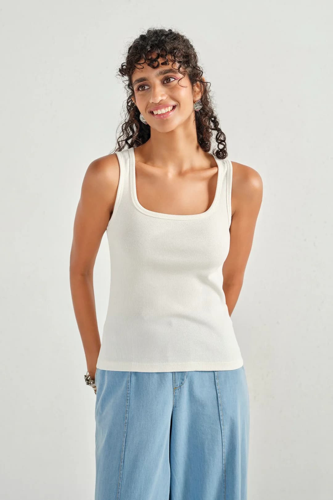 Women's White Casual Sleeveless Solid Top