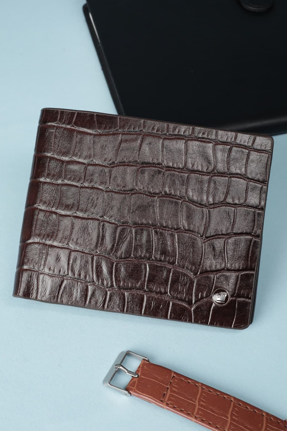 Men's Brown Croc / Snake Texture Bifold with Coin Pocket Formal Leather Wallet