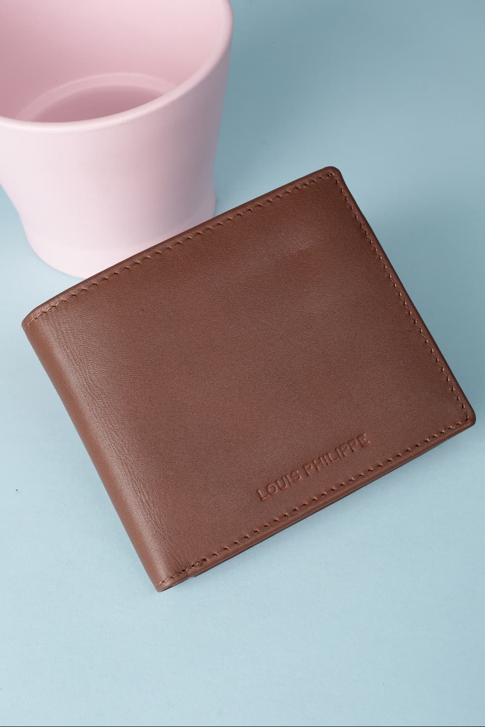 Men's Brown Solid Bifold with Coin Pocket Formal Leather Wallet