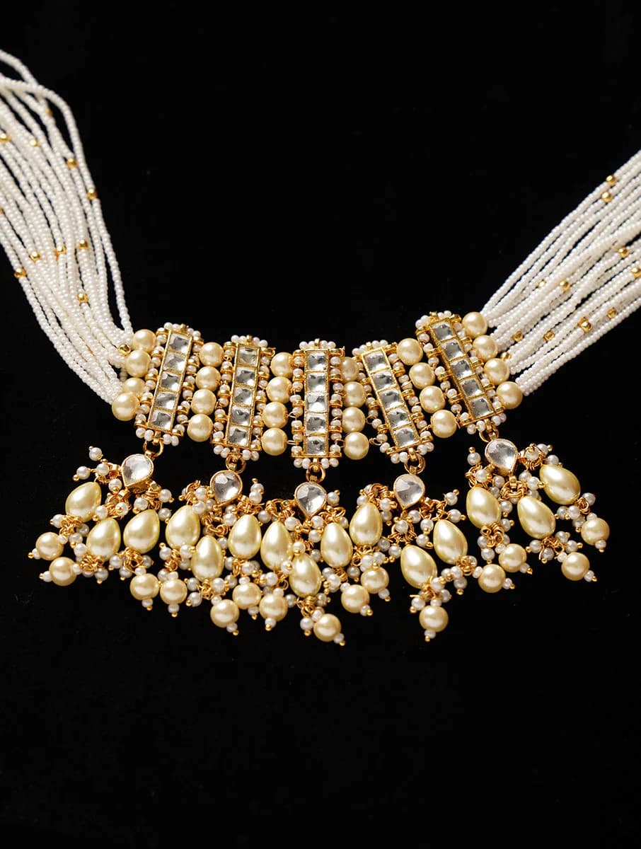 Women's Party Wear Gold Plated Kundan Brass Choker