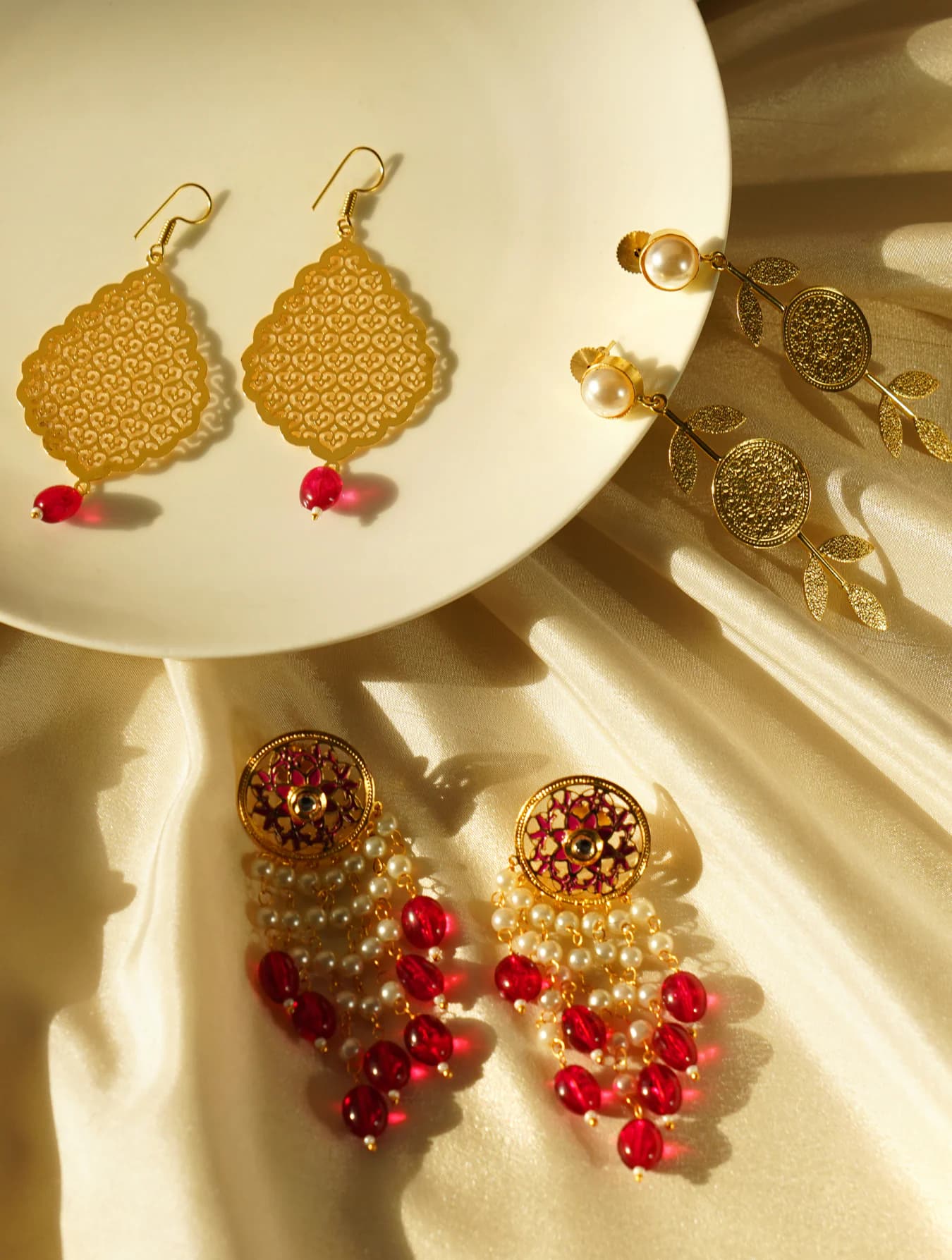 Women's Festive Wear Gold Plated Kundan Brass Dangler Earring
