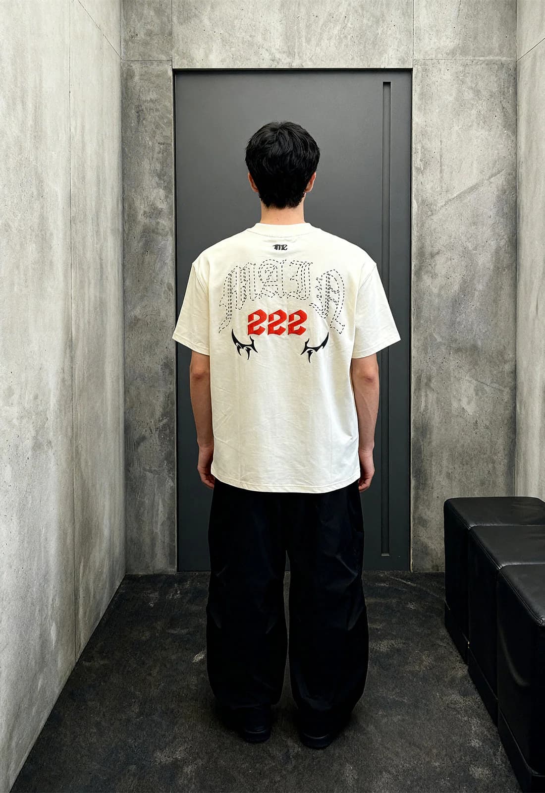 Men's Cream Casual Oversized Fit Half Sleeves Cotton Tshirt