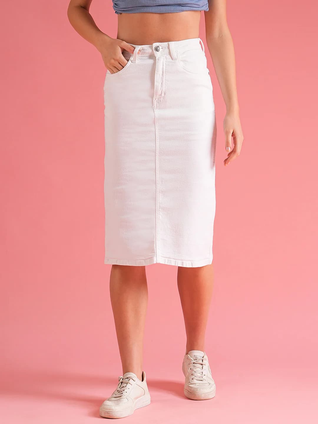 Women's White Casual Solid Slim Fit Mid Rise Skirt