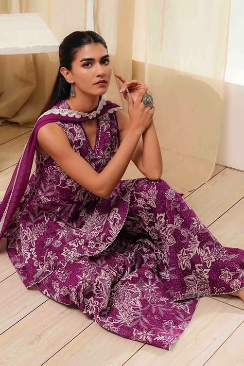 Women's Berry Purple Cotton Floral Peplum Kurta Set