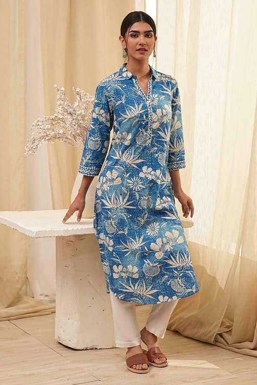 Women's Blue Pure Cotton Floral Straight Kurta