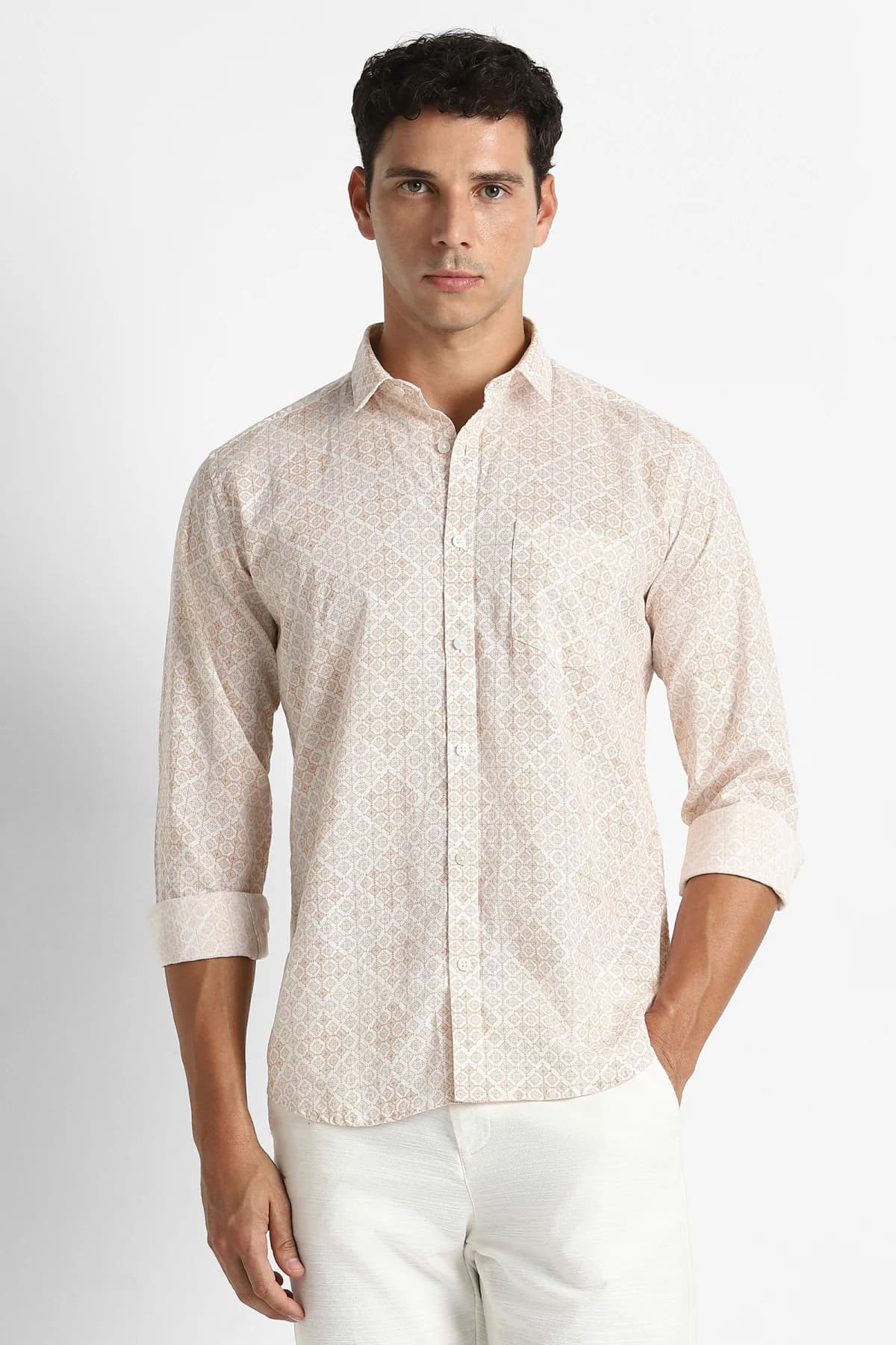 Men's Beige Caual Slim Fit Printed Full Sleeves Shirt