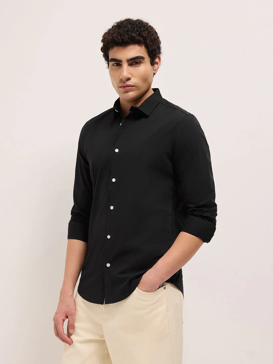 Men's Black Solid Cotton Slim Fit Casual Shirt