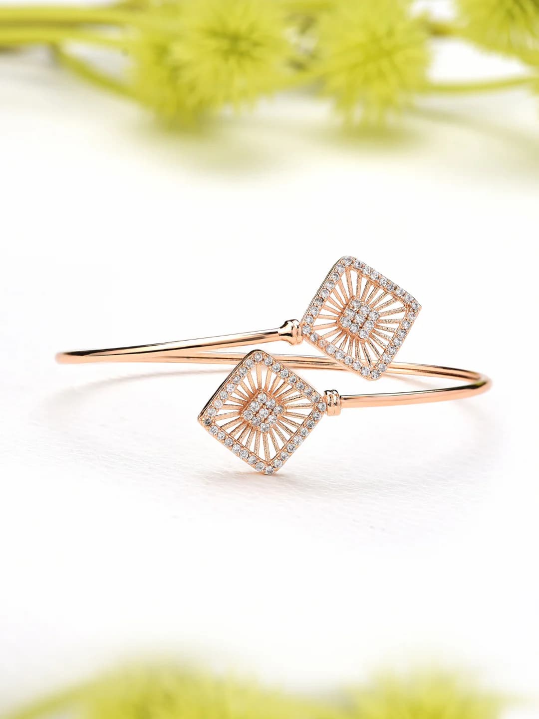 Women's Rose Gold Dazzling Cubic Zirconia Contemporary Brass Kada Bracelet