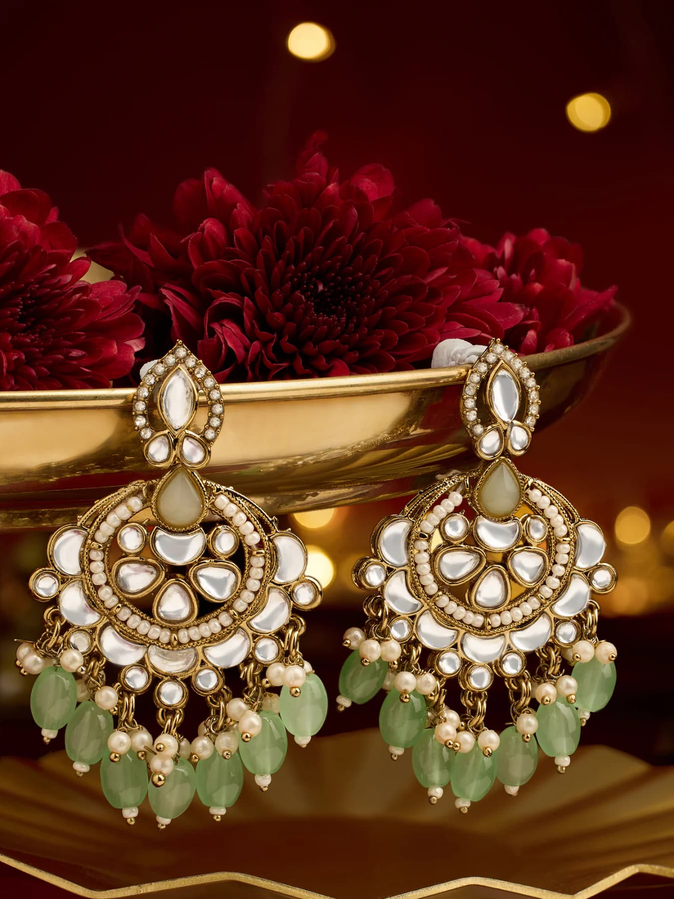 Women's Green Beads Dazzling Kundan Antique Plating Traditional Dangler Earring