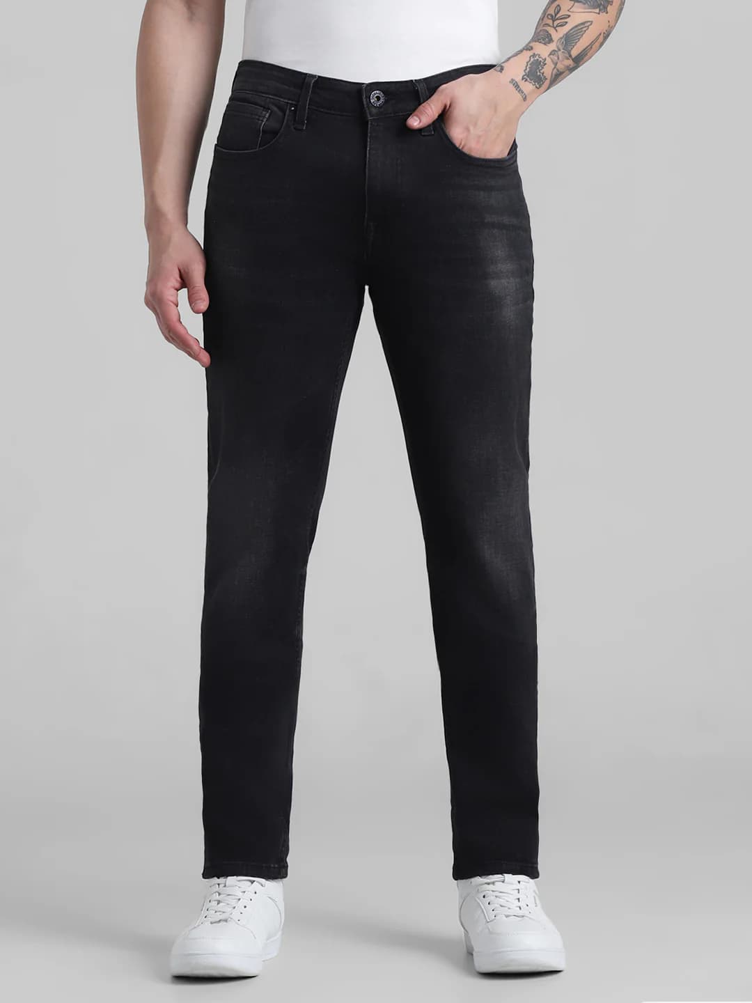 Men's Black Casual Slim Fit Solid Low Rise Jeans