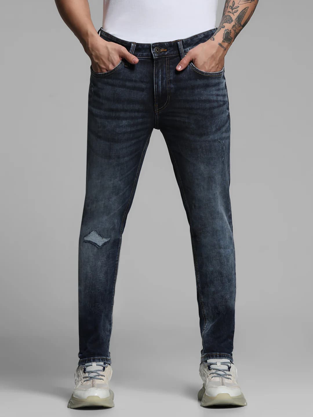 Men's Blue Casual Skinny Fit Solid Low Rise Jeans
