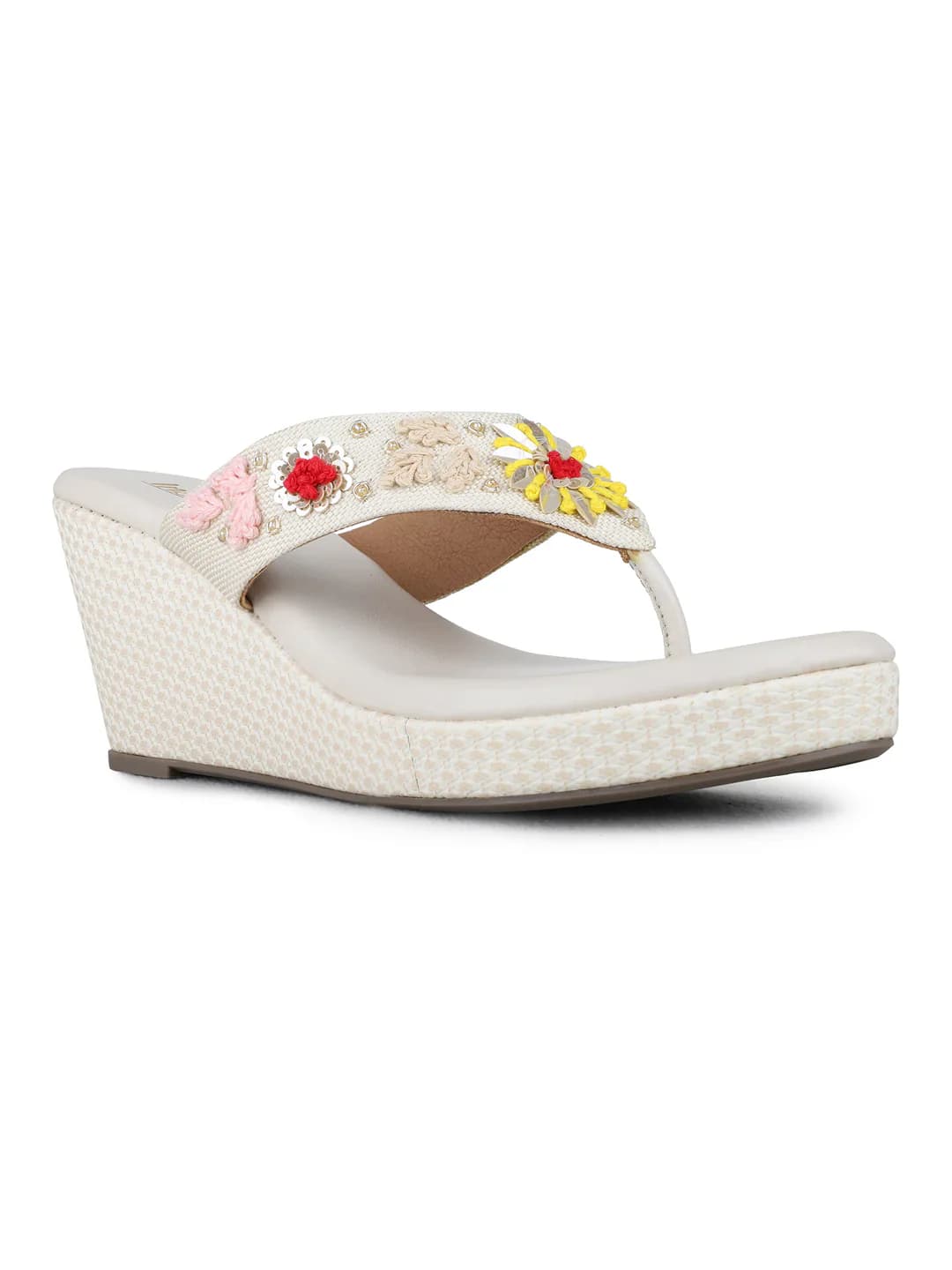 Women's Cream Traditional Round Toe Printed Wedges Sandals