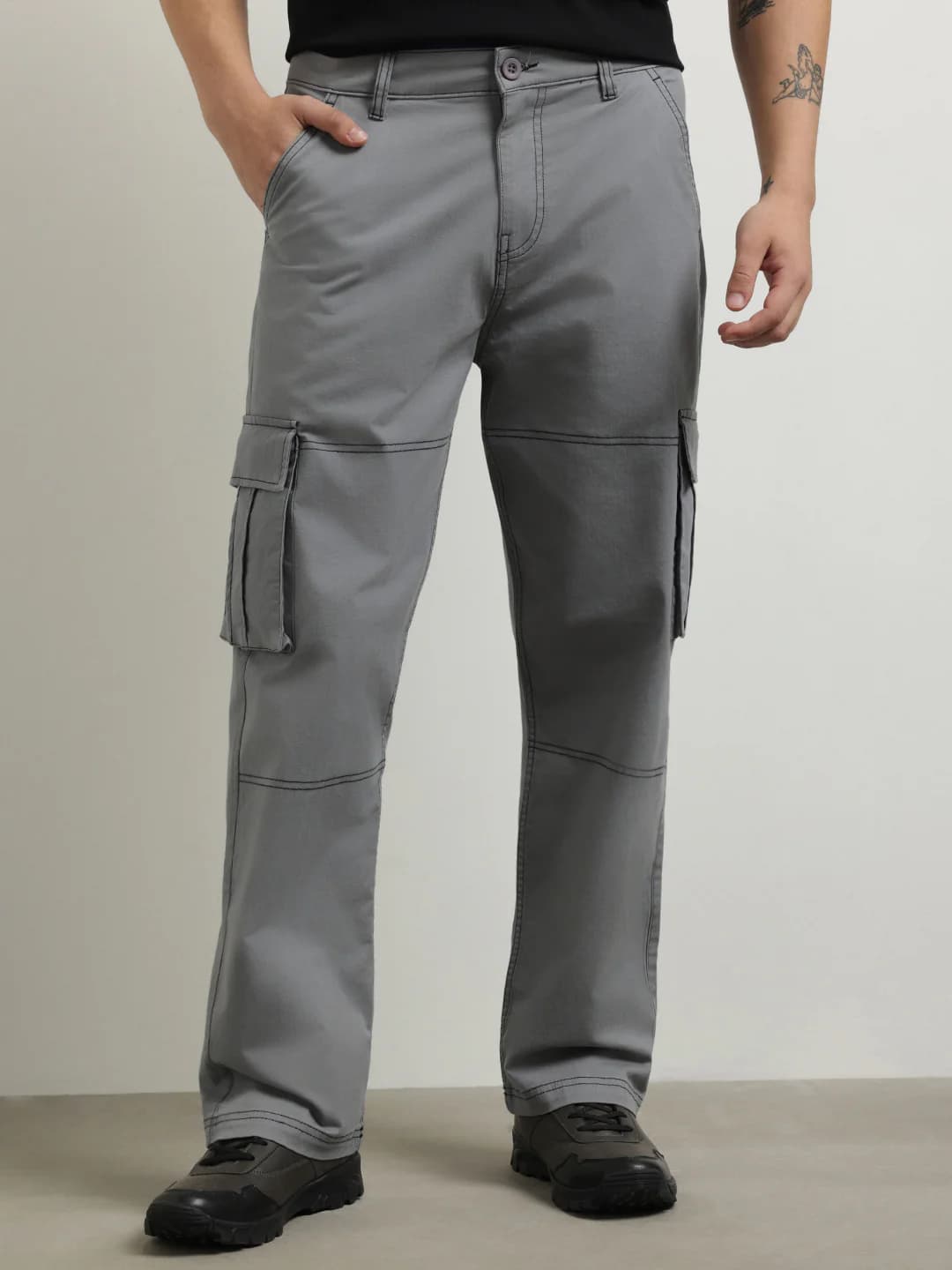 Men's Grey Casual Straight Fit Mid Rise Cargos