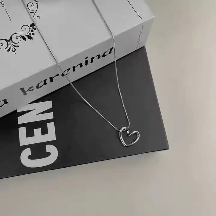 Women's Silver Plated Heart Dainty Necklace