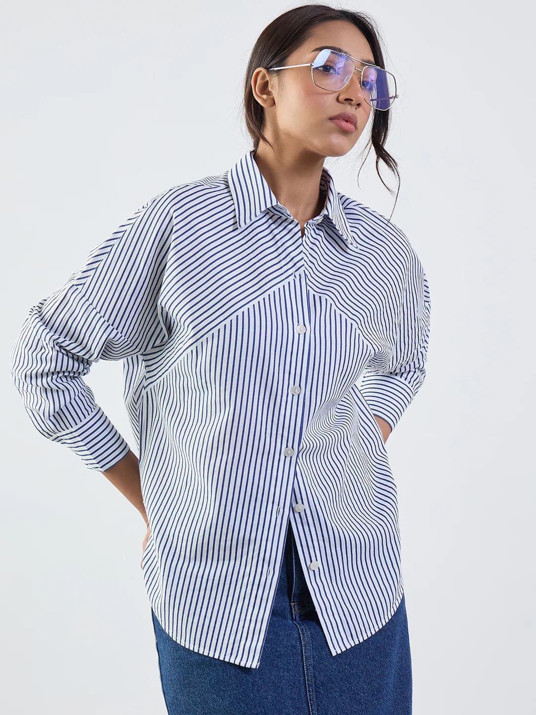 Women's Blue Casual Striped Oversized Fit Shirt