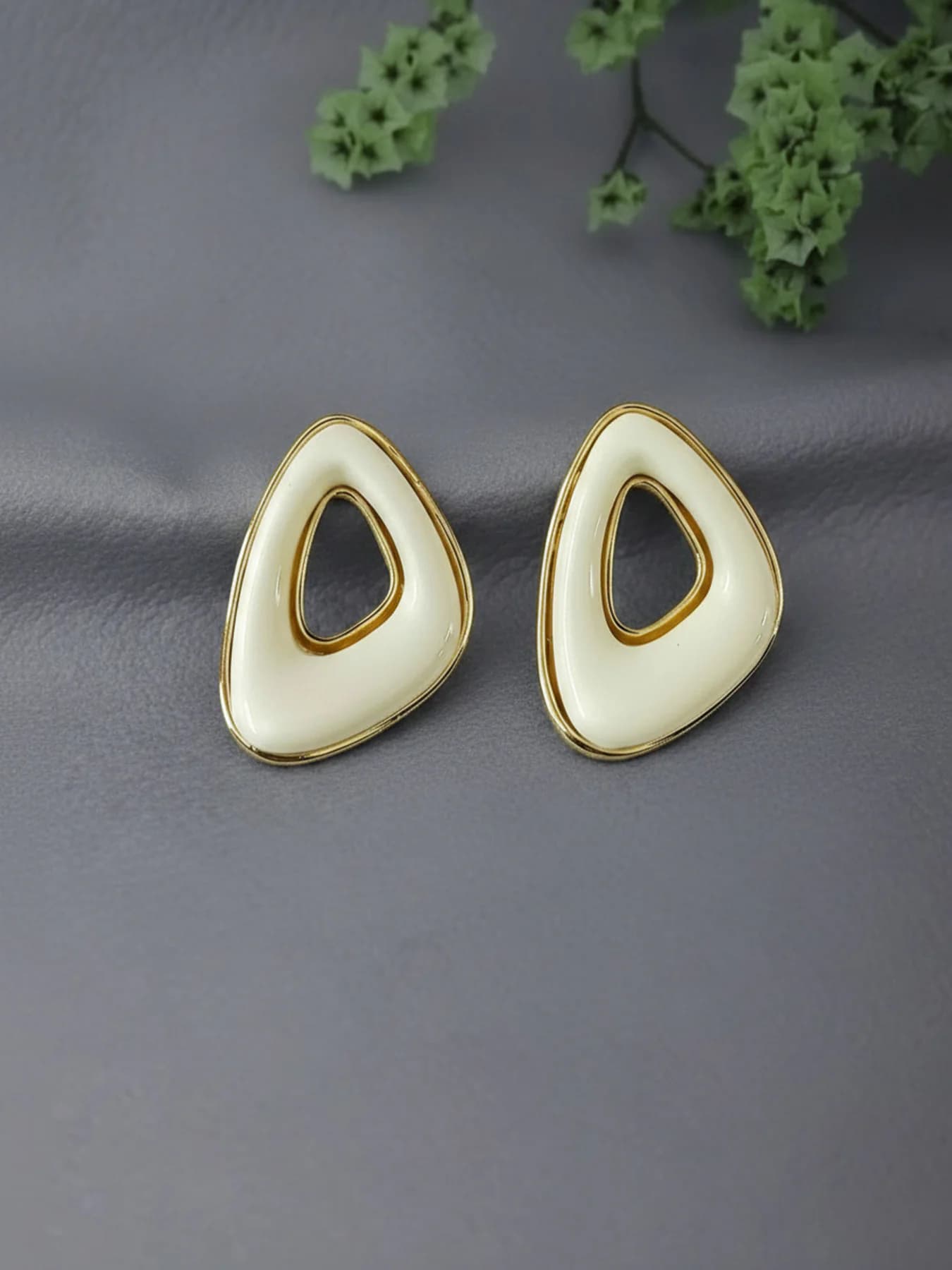 Women's Minimal Trendy Earrings