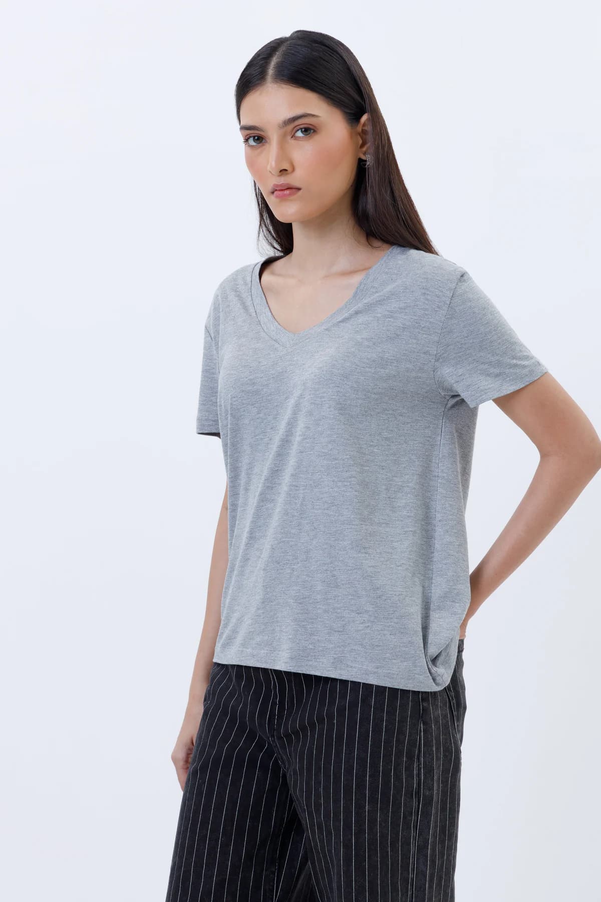 Women's Grey Casual Regular Fit Solid Half Sleeves Tshirt