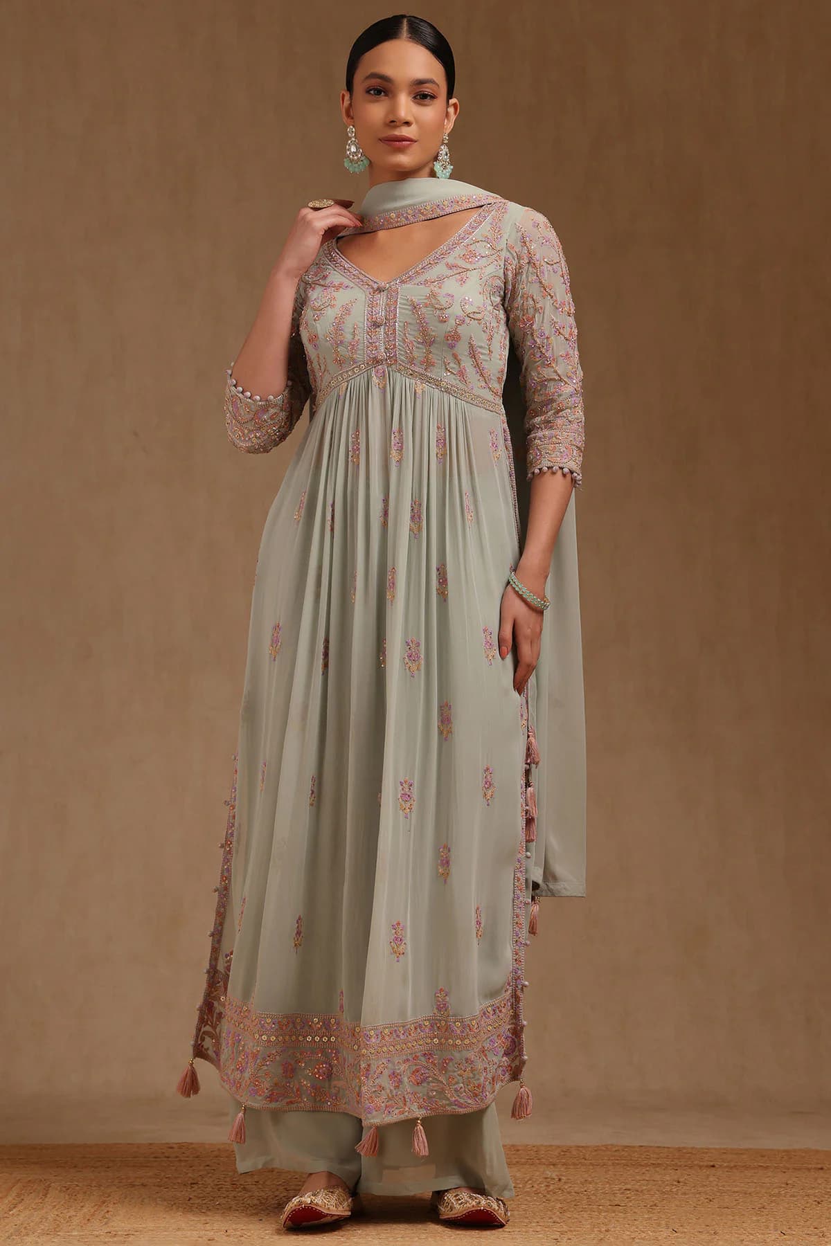 Women's Blue Casual Embroidered A-Line V-Neck Kurta With Pant